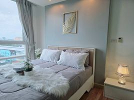 1 Bedroom Condo for sale at The Light, Talat Nuea