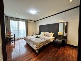 1 Schlafzimmer Appartement zu vermieten im PR Court, Khlong Tan Nuea