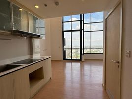 2 Bedroom Condo for sale at Maru Ekkamai 2, Khlong Tan Nuea, Watthana