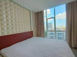 1 Schlafzimmer Wohnung zu verkaufen im The Room Sathorn-TanonPun, Si Lom