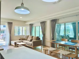3 Bedroom Townhouse for sale at Indy Bangna Ramkhaemhaeng 2, Dokmai