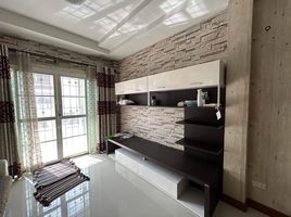 3 Bedroom Townhouse for rent at Wandee 2, Khlong Maduea, Krathum Baen