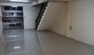 Магазин, 4 спальни на продажу в Bang Chak, Бангкок 