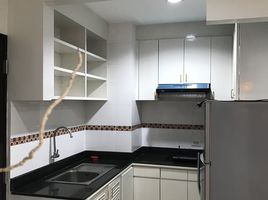 2 Bedroom Condo for sale at Bangna Country Complex, Bang Na, Bang Na