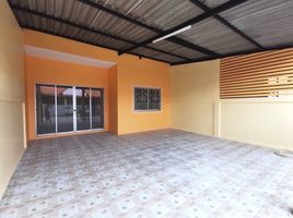 2 Bedroom Townhouse for sale in Nong Phai Kaeo, Ban Bueng, Nong Phai Kaeo