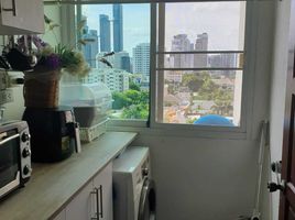 1 Schlafzimmer Appartement zu verkaufen im Beverly Hills Mansion, Phra Khanong Nuea