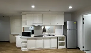 2 Schlafzimmern Wohnung zu verkaufen in Khlong Tan Nuea, Bangkok Baan Suanpetch