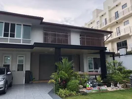 4 Bedroom House for sale at Heritage Village Bang Phra, Bang Phra