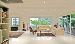 3 chambres Condominium a vendre à Thung Mahamek, Bangkok Narathorn Place