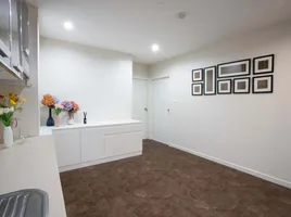 2 Schlafzimmer Wohnung zu verkaufen im Chamchuri Square Residence, Pathum Wan, Pathum Wan