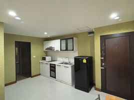 1 Bedroom Condo for rent at Le Cosi Ekamai 28, Khlong Tan Nuea