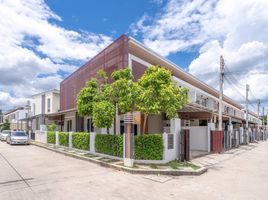 3 Schlafzimmer Reihenhaus zu vermieten im Karnkanok 19, Chang Khlan, Mueang Chiang Mai