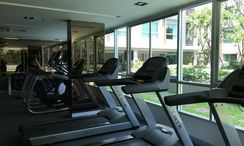 Fotos 2 of the Fitnessstudio at D BURA Pran Nok 