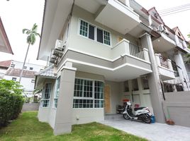 3 Bedroom Townhouse for sale at Baan Lat Dao, Bang Na, Bang Na