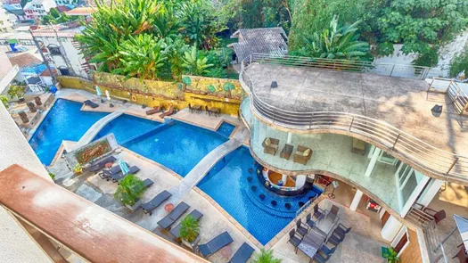 Fotos 1 of the Communal Pool at Bayshore Oceanview Condominium