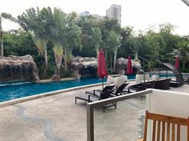 1 Bedroom Condo for sale at Club Royal, Na Kluea, Pattaya