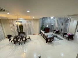 5 Bedroom Villa for rent at Nana Compound, Lumphini