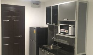 Studio Wohnung zu verkaufen in Bang Sare, Pattaya Bang Saray Beach Resort