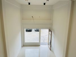 3 Schlafzimmer Reihenhaus zu verkaufen im Altitude Patum, Bang Prok