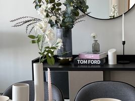 2 Bedroom Condo for sale at Fullerton Sukhumvit, Phra Khanong