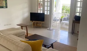 2 Schlafzimmern Wohnung zu verkaufen in Choeng Thale, Phuket Ocean Breeze