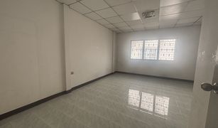 Таунхаус, 3 спальни на продажу в Khu Khot, Патумтани 
