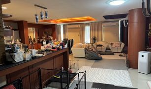 5 Bedrooms Townhouse for sale in Suan Luang, Bangkok 