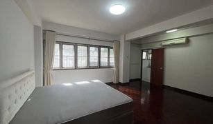 3 Bedrooms Apartment for sale in Khlong Toei Nuea, Bangkok Siva Court