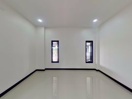 3 Bedroom House for sale in Tha Wang Tan, Saraphi, Tha Wang Tan