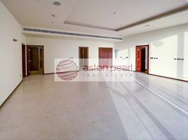 3 Bedroom Condo for sale at Emerald, Jumeirah, Dubai