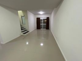 3 Bedroom Townhouse for rent at Baan Pruksa 83 Boromratchonnanee-Sai 5, Bang Toei