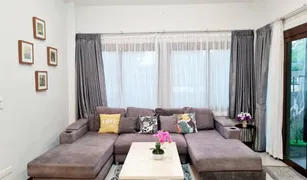 清迈 Chang Phueak 4 卧室 屋 售 