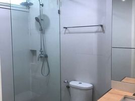 1 Schlafzimmer Appartement zu vermieten im Wind Sukhumvit 23, Khlong Toei Nuea