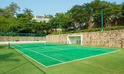 Фото 3 of the Tennis Court at Samujana