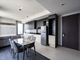 2 Schlafzimmer Appartement zu vermieten im Edge Sukhumvit 23, Khlong Toei Nuea