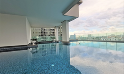 Photos 3 of the Piscine commune at The Rich Sathorn Wongwian Yai