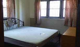 Bang Kraso, Nonthaburi တွင် 4 အိပ်ခန်းများ အိမ် ရောင်းရန်အတွက်
