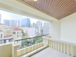 1 Bedroom Apartment for rent at Baan Adisara, Khlong Tan Nuea