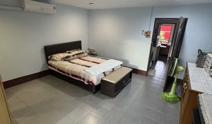 3 Bedrooms Shophouse for sale in Rawai, Phuket 