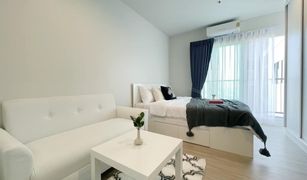 1 Bedroom Condo for sale in Talat Phlu, Bangkok Metro Sky Wutthakat