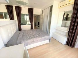 1 Bedroom Condo for rent at Life At Sathorn 10, Si Lom, Bang Rak