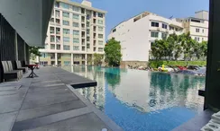 Fotos 2 of the Communal Pool at D Condo Sathu Pradit 49