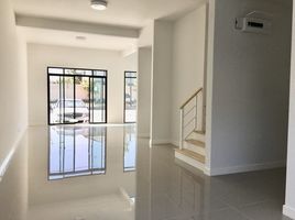 2 Bedroom House for sale at The Connect Pattanakarn 38, Suan Luang, Suan Luang, Bangkok