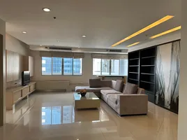 3 Bedroom Condo for sale at Witthayu Complex, Makkasan