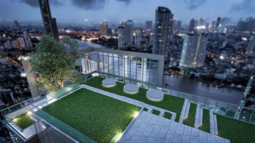 Photos 1 of the Communal Garden Area at Altitude Symphony Charoenkrung