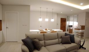 3 Bedrooms Condo for sale in Khlong Toei, Bangkok Monterey Place