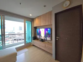 2 Bedroom Apartment for sale at Rhythm Sathorn, Thung Wat Don