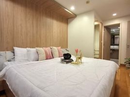 2 Bedroom Apartment for sale at Downtown 49, Khlong Tan Nuea