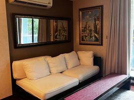 1 Bedroom Condo for rent at The Address Sukhumvit 61, Khlong Tan Nuea