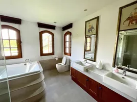 4 Bedroom Villa for sale at Karuehaad Tayard Village, Ban Mai